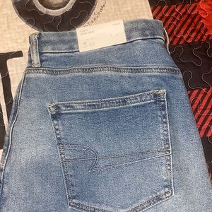American Eagle Curvy Mom Jean